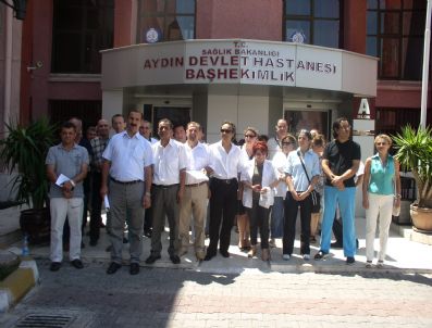 TÜRK TABIPLER BIRLIĞI - Aydınlı Tabiplerden 'Tam Gün' Eylemi