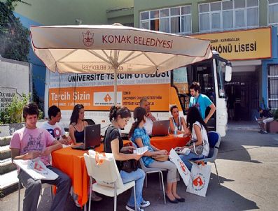 OKAN ÜNIVERSITESI - Konak Belediyesi'nden Öğrencilere Tercih Hizmeti