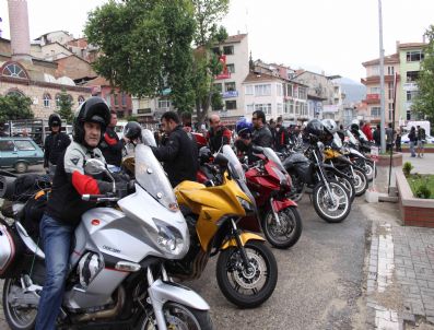 ERKİN KORAY - Simav Motor Sesiyle İnledi