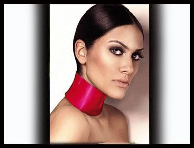 FARUK TURGUT - Yapımcıdan Bergüzar Korel'e fırça