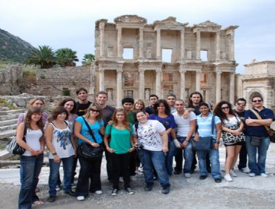 Erasmus Öğrencilerinin Tercihi İzmir Ekonomi Üniversitesi