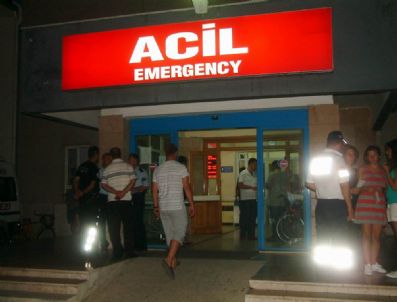 Anne Ve 3 Çocuğu Kaza Kurbanı