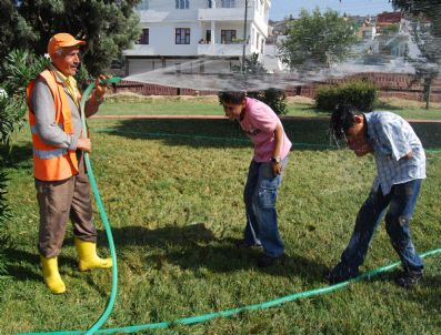 Gaziantep'te Sıcak Hava Vatandaşları Bunalttı