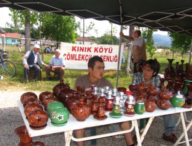 YAŞAR TÜZÜN - Bilecik'te Çömlekçilik Şenliği