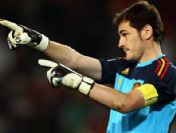 İspanya'nın kalecisi Casillas: Cardozo'nun nereye atacağını biliyordum