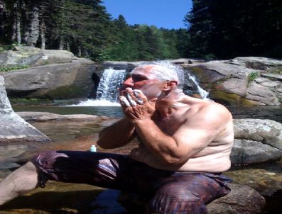 DAVOS - Uludağ'da Kampçıların Banyo Çilesi