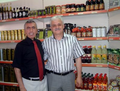 FIKRET AKOVA - Burhaniye Tariş'de 2. Satış Mağazası