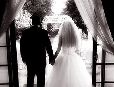 Türkiye'de evlilik pazarı 6.5 milyar TL'ye ulaştı