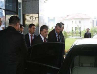 Abdullah Gül Kazakistan'dan ayrıldı