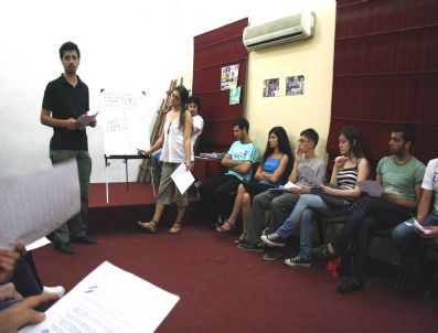 ALİ DÜŞENKALKAR - Adana'da Ücretsiz Sinema Atölyesi