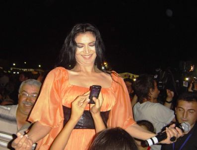 Ankaralı Ayşe'den Hisarcıklılara Konser