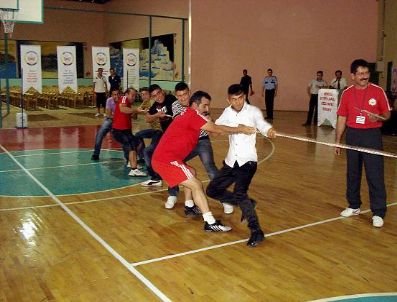 EKREM ERDOĞAN - Cezaevinde Spor Şenliği