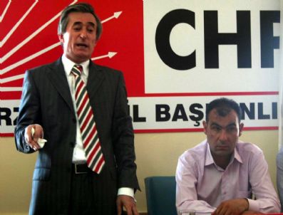 Erzincan'da Chp'ye Toplu Katılım