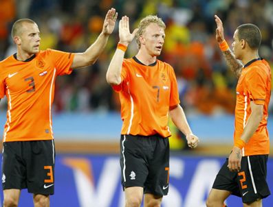 DIRK KUYT - Hollandalı Kuyt kendilerini favori gösterdi