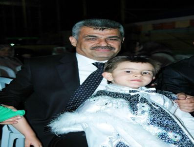 ERCAN GÜLEÇ - Milletvekili Selami Uzun, Kirvelik Yaptı