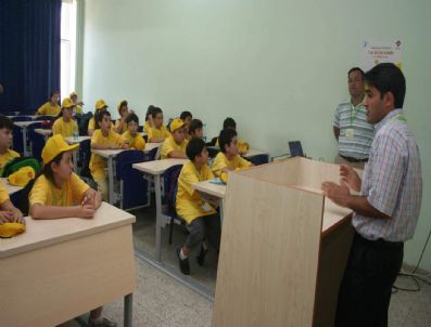 GÜLLAÇ TATLISI - Paü'de Bilim Kampı Başladı