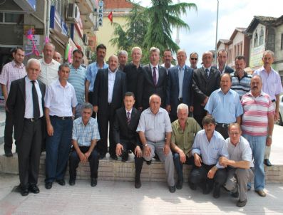 İBRAHIM ÖZYER - Mhp'liler Vezirköprü'de Bir Araya Geldi.