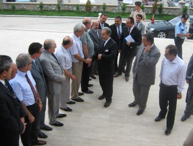 DOKURCUN - Vali Büyük Akyazı'da İncelemelerde Bulundu