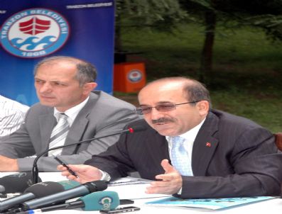 DIVAN EDEBIYATı - Başkan Gümrükçüoğlu Basın Mensupları İle Buluştu