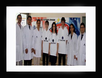 İhlas Koleji öğrencileri 500 tam puan aldı