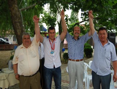 ORHAN ALPER - 'Sarı Fırtına'ya Coşkulu Karşılama