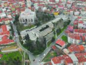 600 Yıllık Caminin Depremde Yıkılan Minaresi Yapılacak