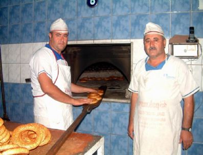 SIMIT DÜNYASı - Bigadiç'de 3 Kardeşin Simit Dayanışması