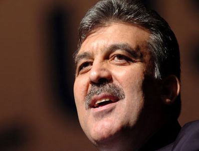 Cumhurbaşkanı Gül, Bekele ve Abeylegesse'yi kutladı