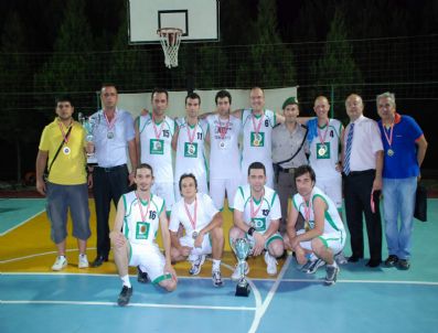 TURGUT DEVECIOĞLU - 9. Osb Spor Turnuvası Ödülleri Sahiplerini Buldu