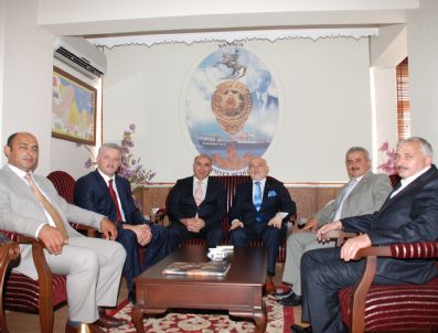 SAMSUN EMNIYET MÜDÜRÜ - Çarşamba Tso'dan Emniyet Müdürü'ne Ziyaret