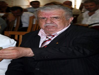 EMIRGAN - Hisarcıklıoğlu'na Şiir Jesti