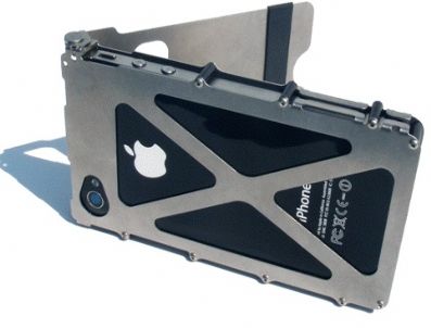 FULL METAL JACKET - iPhone 4'e demir zırhtan kılıf