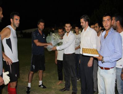 Manisaspor Taraftarlar Derneği'nden Baklavalı Ziyaret