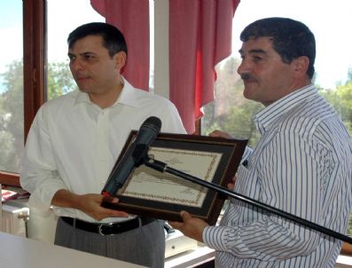 CEMAL TAŞAR - Tayini Çıkan Kaymakama Fahri Hemşehrilik