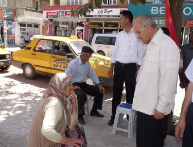 MEHMET ÇIÇEK - Ak Parti Yerköy'de Yeni Anayasa Paketini Anlattı