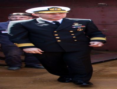 TÜRKER ERTÜRK - Tuğamiral Türker Ertürk'ün İstifasını Sunduğu İddia Edildi