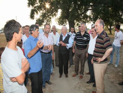 EKREM ÇALıK - Vali Harput Köylüleri Dinledi