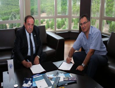 YARıMCA - Yarımca Otomotiv'den Paü Hastanesine Destek