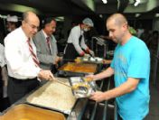 Aşevinde İlk İftar Bereketi