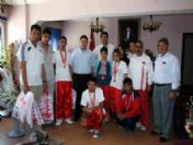 Başarılı Sporcular Ödüllendirildi