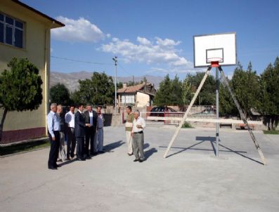 SEBAHATTİN KARAKELLE - Karakelle Ve Çakır'dan Okullara Ziyaret