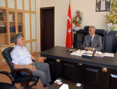 EMIN AVCı - Başkan Büyükaslan'dan Müftü Öztürkçü'ye Hayırlı Olsun Ziyareti