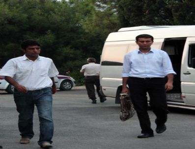 Öcalan'ın Avukatları İmralı'dan Döndü