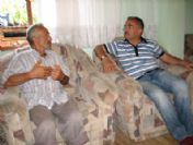 Ak Parti'li M. Hilmi Güler'den Şehit Ailesine Taziye Ziyareti