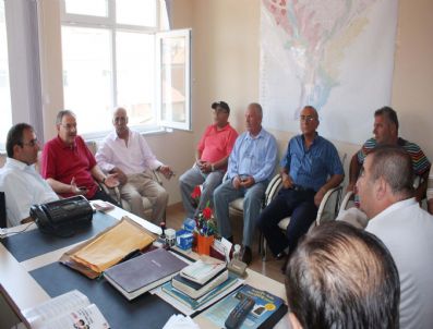 HALUK KOÇ - Chp'li Koç'un İlçe Gezileri