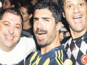 Özcan Deniz sanat için Fenerbahçeli oldu!