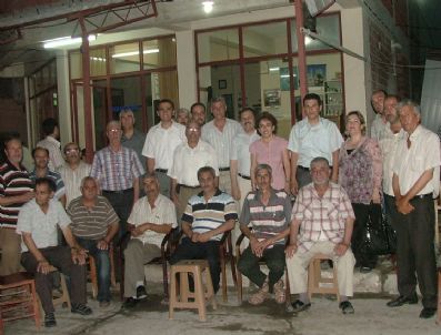 MUSTAFA KARAKAYA - Chp Menderes'ten 'Hayır' Çalışmalarını Yürütüyor
