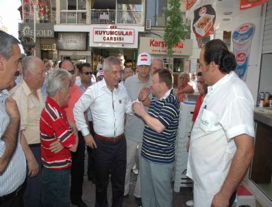 Başkan Durak Çarşıda Esnafı Ziyaret Etti, İşbirliği İçinde Olunmasını Önerdi