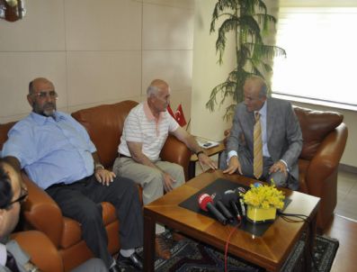 YAŞAR KARAYEL - Eğitime Hayırsever Desteği