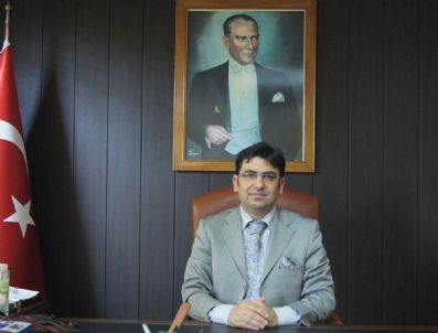 SERKAN ŞEKER - Genç Kaymakamı Görevine Başladı
